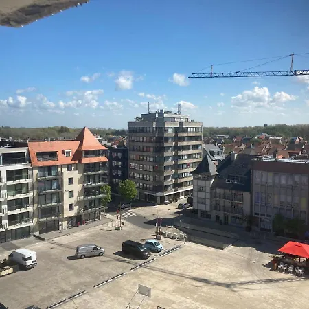Agora *